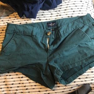 AEO shortie emerald color